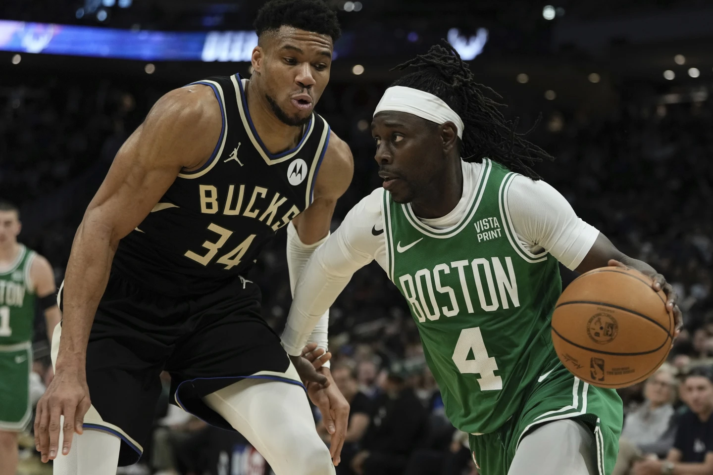 Bucks withstand Antetokounmpo’s injury to beat Celtics, as teams combined for record-low 2 FTs