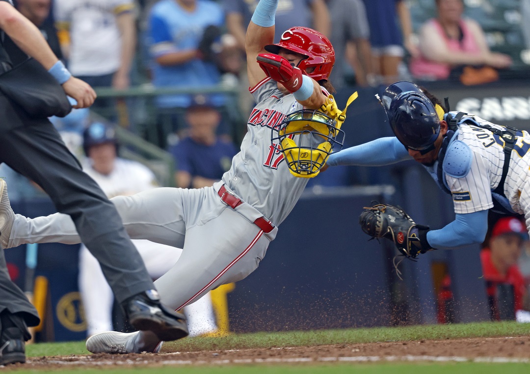 Adames homers, Perkins throws out tying run at the plate, as Brewers edge Reds