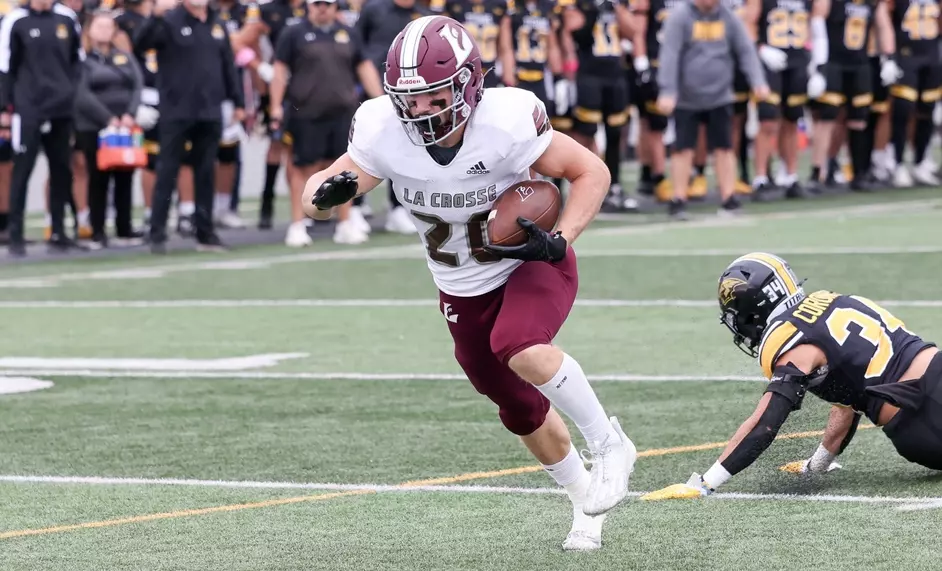 Studer sets UW-La Crosse career TD record, as No. 22 Eagles beat UW-EC