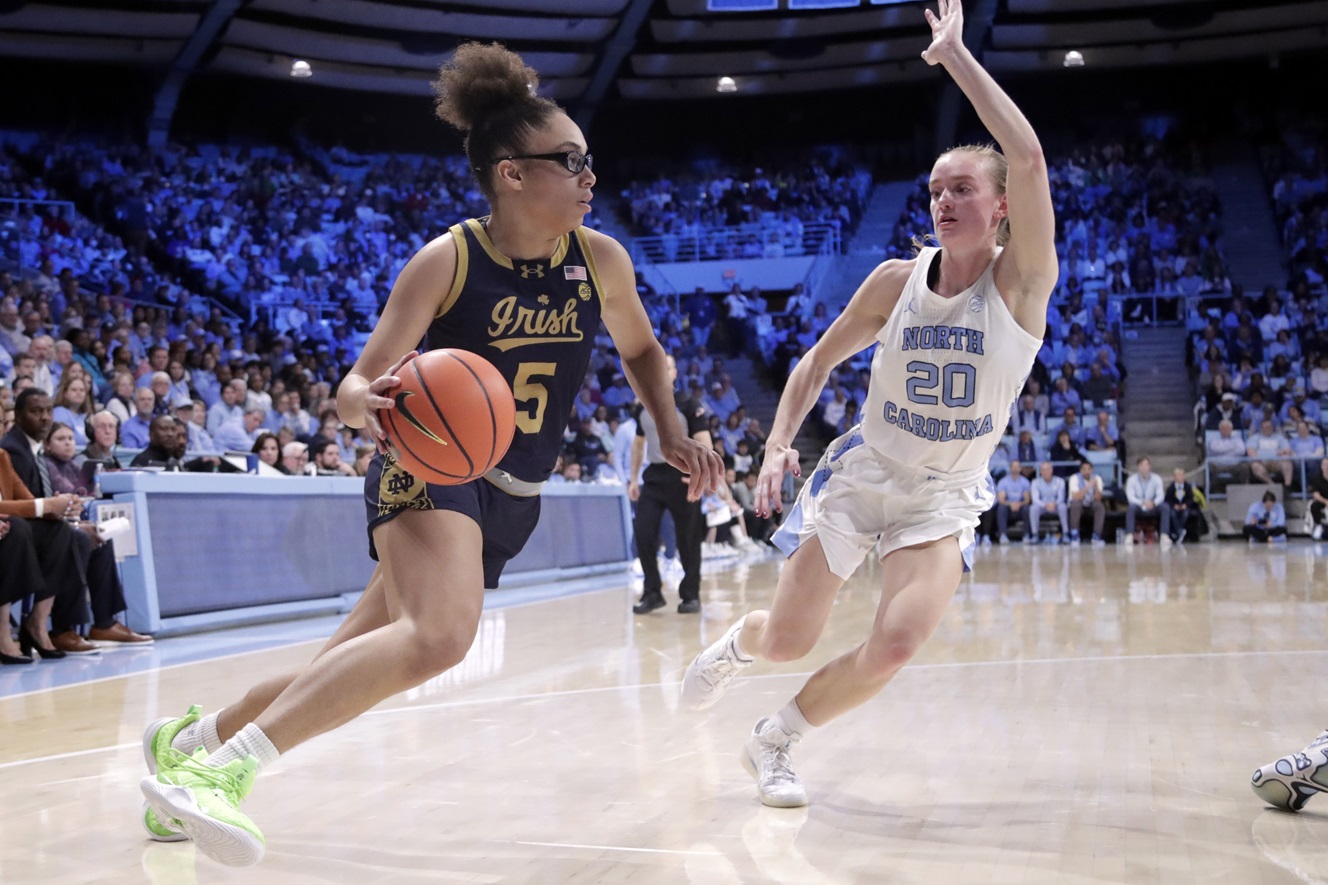 Onalaska’s Donarski scores 13, as 17th-ranked Tar Heels fall to No. 3 Notre Dame