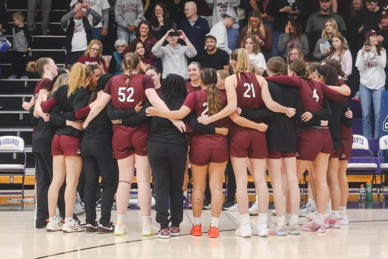 UW-L women’s hoops loses in final 2 seconds of NCAA tourney 2nd round