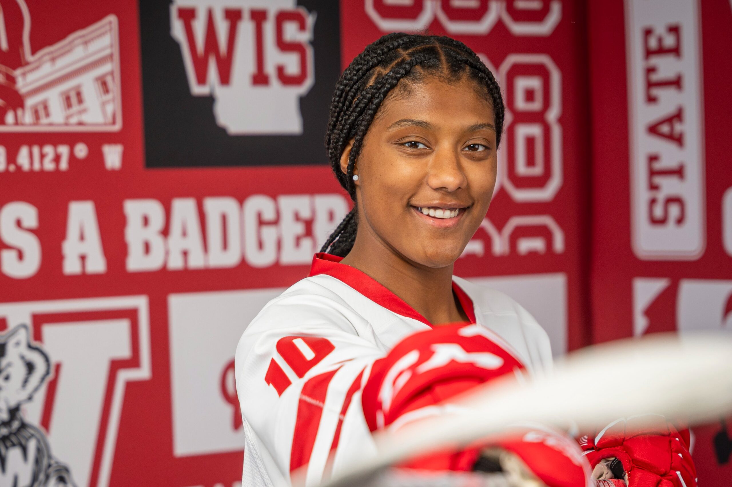 Wisconsin’s Laila Edwards quickly establishing herself as future face of women’s hockey